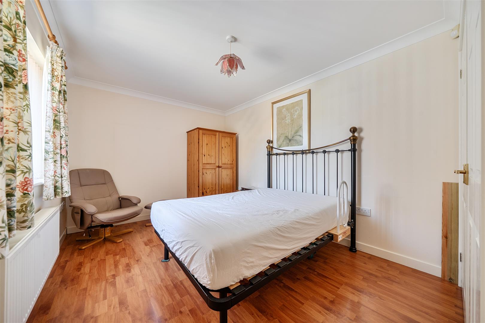 Burnside Cottage, Barons Mead, 
